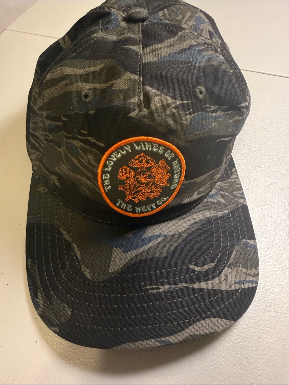 Neff Lovely Lines Of Nature Tiger Camo Mushroom Embroidered Patch Snapback Hat